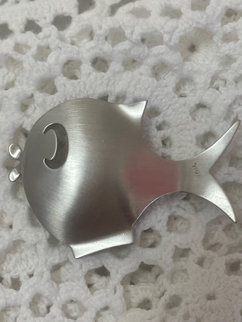 Beaucraft Vintage 925 sterling silver fish brooch. From 1960’s 2”